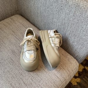 Milk Tea Color Round Toe Women's Casual Sneakers - Thick-Soled Height-Increasing Sports Shoes for Outdoor Style 2025