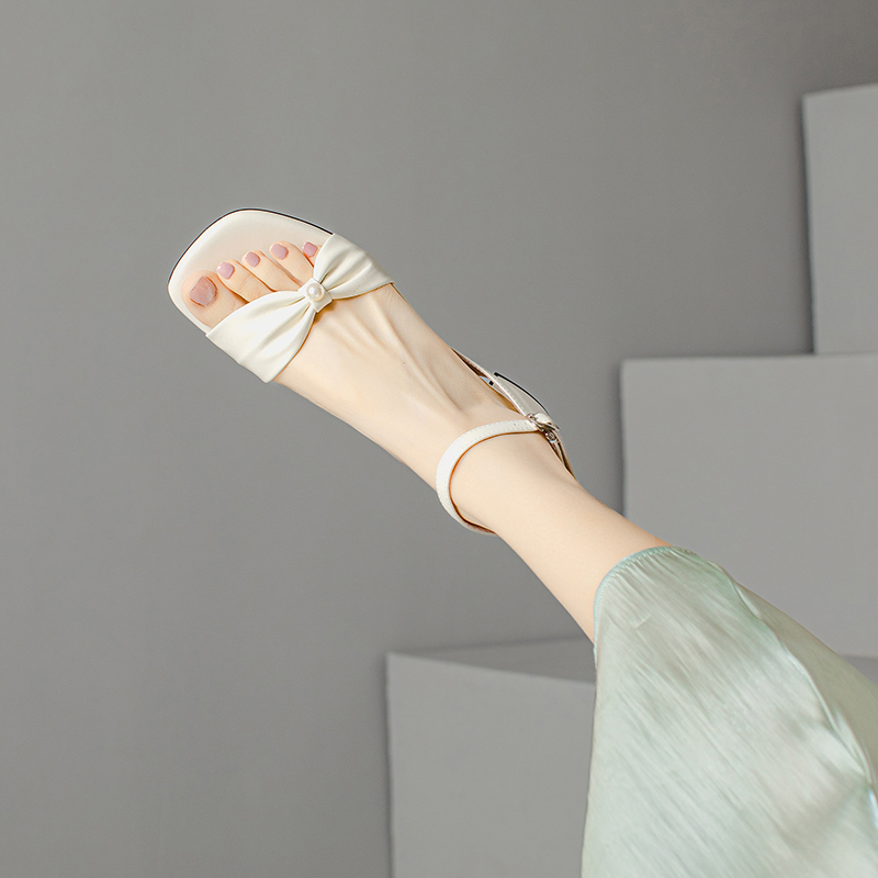 Minimalist Fairy Style Genuine Leather Open-Toe Mid-Heel Chunky Strap Sandals for Women - Summer 90s Inspired