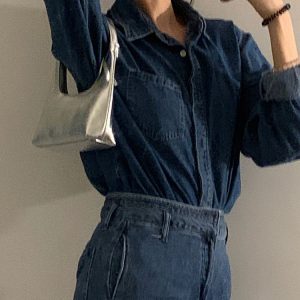 Minimalist French Crescent Shaped Underarm Bag for Women - Unique Silver Shoulder Handbag for Summer Style