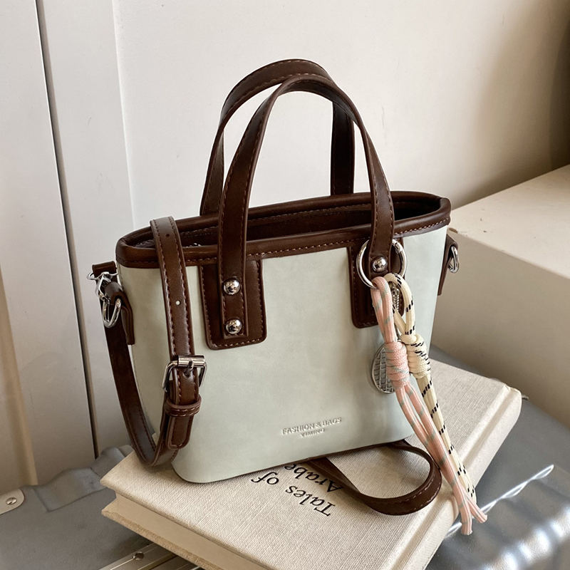 Minimalist High-End Color-Blocking Tote Bucket Bag for Women – Trendy Versatile Shoulder Crossbody Handbag 2025