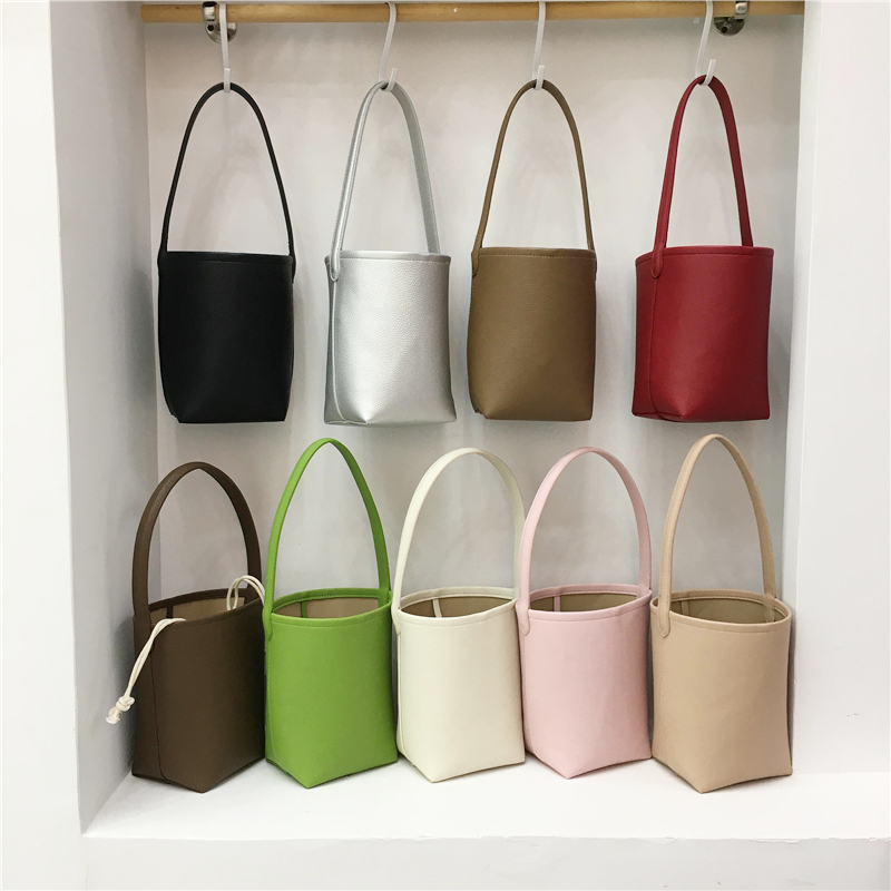 Minimalist Korean Style Tote Underarm Bag - Spring/Summer 2023 Shoulder Bucket Bag for Everyday Use