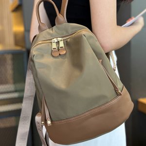 Minimalist Oxford Cloth Backpack for Women - Lightweight, Versatile, Dirt-Resistant, Perfect for Commuting and Travel