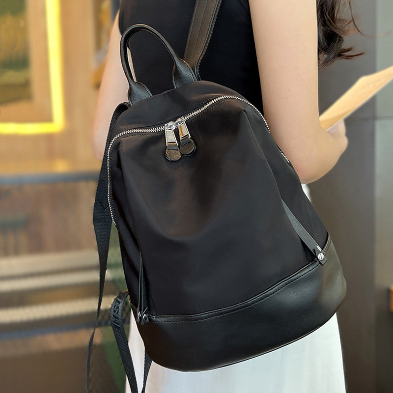 Minimalist Oxford Cloth Backpack for Women - Lightweight, Versatile, Dirt-Resistant, Perfect for Commuting and Travel Minimalist Oxford Cloth Backpack for Women - Lightweight, Versatile, Dirt-Resistant, Perfect for Commuting and Travel