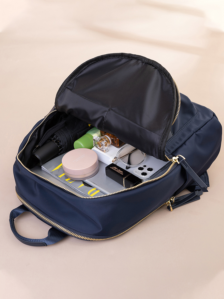 Minimalist Oxford Cloth Backpack for Women - Lightweight, Waterproof Student Book Bag & Business Laptop Carrier Minimalist Oxford Cloth Backpack for Women - Lightweight, Waterproof Student Book Bag & Business Laptop Carrier