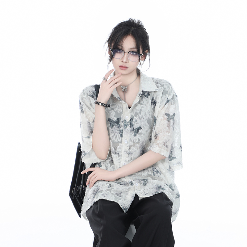 National Style Butterfly Embroidery Short Sleeve Shirt for Women, Loose Thin Summer Top, Design-Sensitive Fashion, Boho Chic