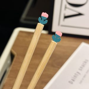Natural Bamboo Tulip Chopsticks for One, Unpainted Non-Slip Design, Eco-Friendly Chinese Tableware, Anti-Mold Kitchen Utensils