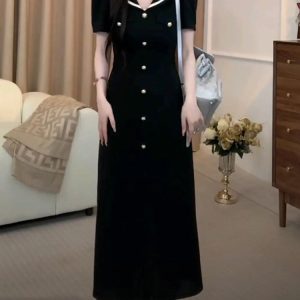 Navy Collar Short Sleeve Plus-Size Dress for Curvy Figures - Trendy Summer Style, Flattering Fit, Elegant Black Dress