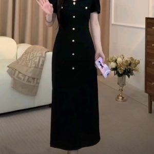 Navy Collar Short Sleeve Plus-Size Dress for Curvy Figures - Trendy Summer Style, Flattering Fit, Elegant Black Dress