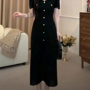 Navy Collar Short Sleeve Plus-Size Dress for Curvy Figures - Trendy Summer Style, Flattering Fit, Elegant Black Dress