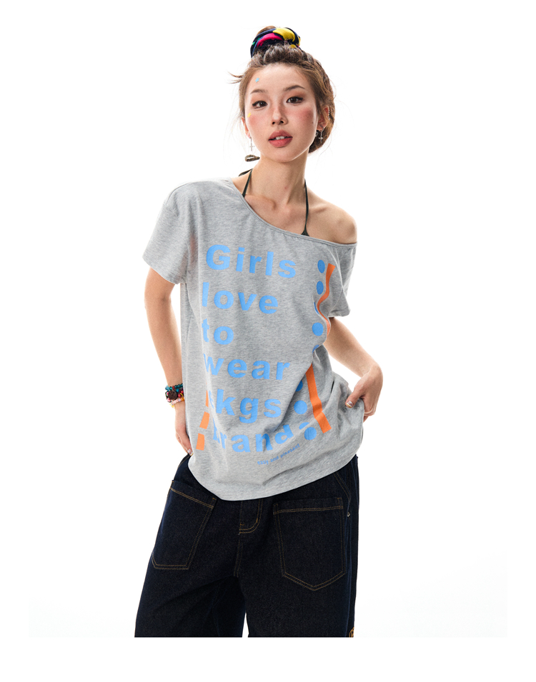 Off-Shoulder Floral Gray T-Shirt for Women - Sexy Asymmetrical Short Sleeve Top, Summer 90s Style American Letter Print Off-Shoulder Floral Gray T-Shirt for Women - Sexy Asymmetrical Short Sleeve Top, Summer 90s Style American Letter Print