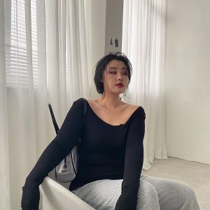 Off-Shoulder Long Sleeve T-Shirt for Women - Slimming Autumn Design, Low Neck Sexy Top, Trendy Y2K Style