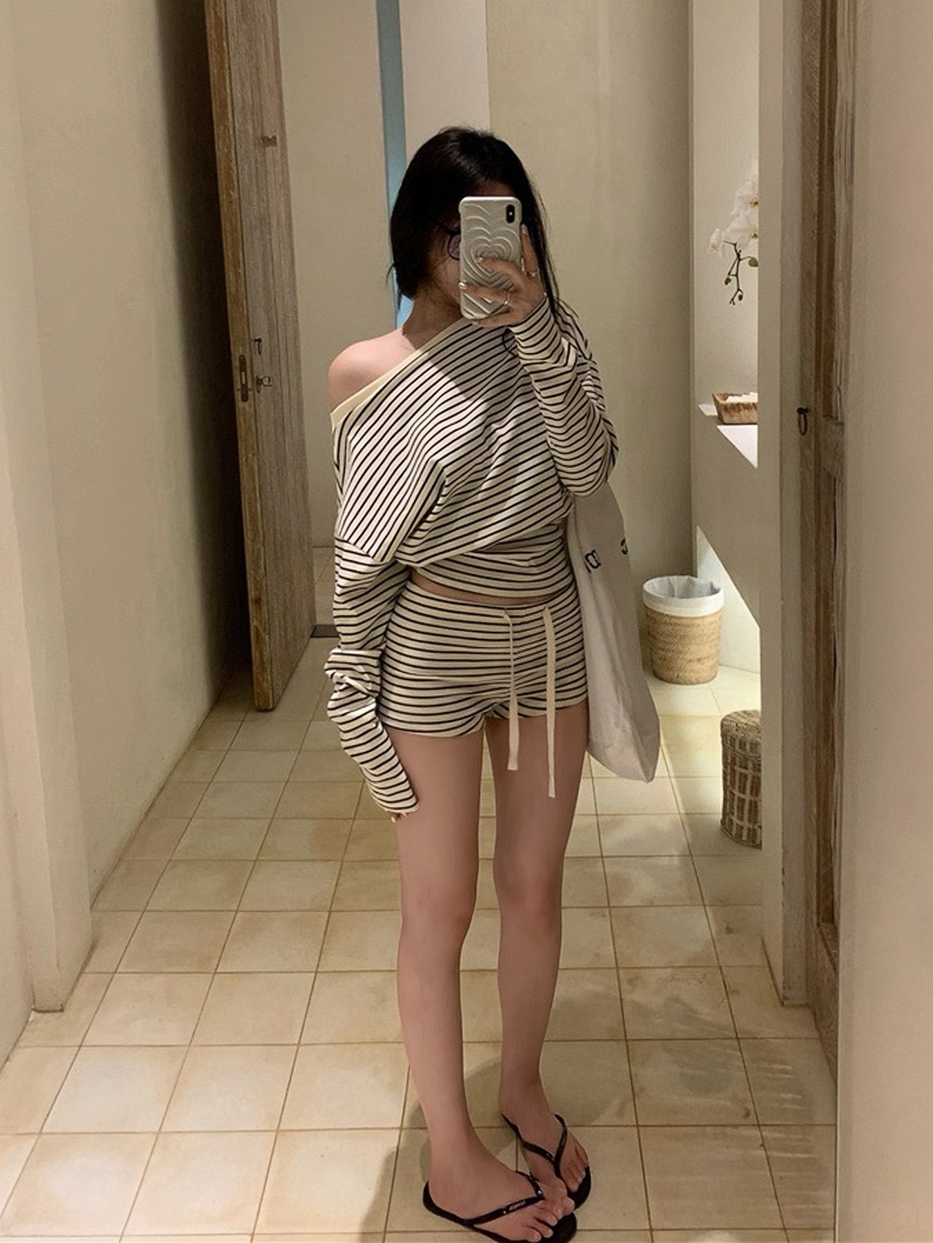 Off-Shoulder Long Sleeve Waist-Cinching Black and White Striped Top with Cotton Shorts - Casual Y2K Outfit Off-Shoulder Long Sleeve Waist-Cinching Black and White Striped Top with Cotton Shorts - Casual Y2K Outfit