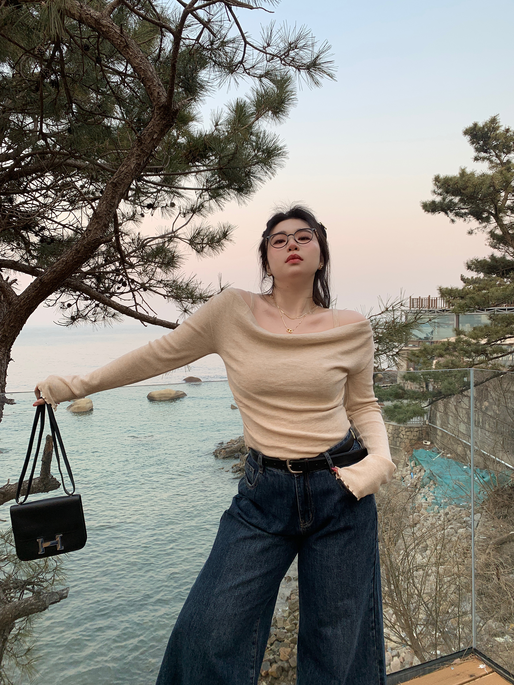 Off-Shoulder Solid Color Plus Size Knitted Shirt - High-End Feel, Slightly Chubby Style, Trendy Casual Top for Effortless Elegance Off-Shoulder Solid Color Plus Size Knitted Shirt - High-End Feel, Slightly Chubby Style, Trendy Casual Top for Effortless Elegance