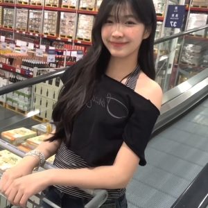 Off-Shoulder Spicy Girl T-Shirt for Women, Summer Slim-Fit Hanging Neck Tank Top, American Style Lazy Chic Top