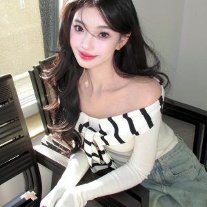 One-Shoulder Striped Knitted Top for Women, Fitted Long Sleeve Sailor Collar Shirt, Trendy Early Spring Fashion