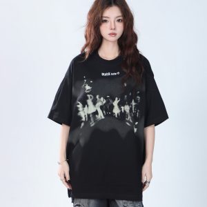 Oversized Hip Hop T-Shirt for Women - 