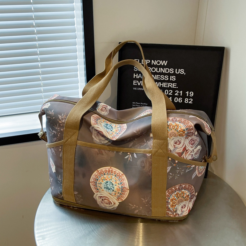 Oversized Nylon Travel Bag for Clothes, Suitcase with Pull Rod, Short Business Trip & Maternity Hospital Bag for Women Oversized Nylon Travel Bag for Clothes, Suitcase with Pull Rod, Short Business Trip & Maternity Hospital Bag for Women