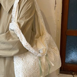 Pastoral Lace Tote Bag - Large Capacity Commuter Shoulder Bag, Versatile Niche Design for Everyday Style