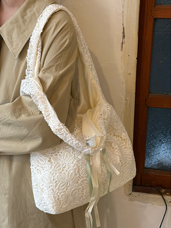 Pastoral Lace Tote Bag - Large Capacity Commuter Shoulder Bag, Versatile Niche Design for Everyday Style Pastoral Lace Tote Bag - Large Capacity Commuter Shoulder Bag, Versatile Niche Design for Everyday Style