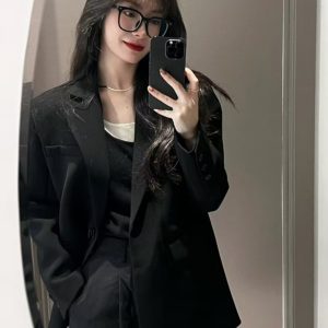 Petite Black Suit Jacket for Women - Trendy Slim Fit, Short Style, High-End Korean Fashion for Spring & Autumn 2025