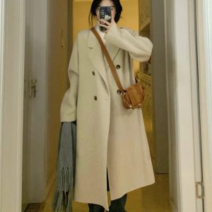 Petite Hepburn-Style Black Double-Faced Cashmere Coat for Women, Mid-Length Woolen Outerwear for Autumn/Winter 2024