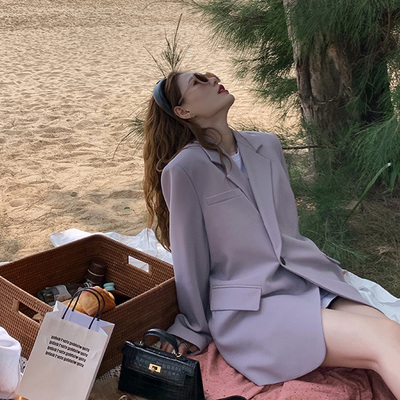 Petite Loose Casual Gray Suit Jacket for Women - Korean Style Blazer for Early Autumn Fashion Petite Loose Casual Gray Suit Jacket for Women - Korean Style Blazer for Early Autumn Fashion