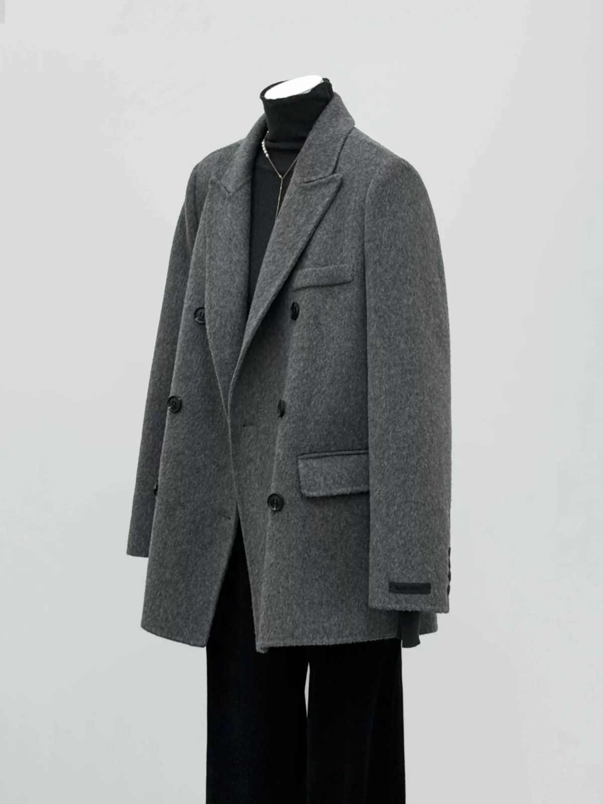 Petite Oatmeal Wool and Cashmere Overcoat for Women - High-End Feel, 2024 Autumn Winter Style, Elegant Outerwear Petite Oatmeal Wool and Cashmere Overcoat for Women - High-End Feel, 2024 Autumn Winter Style, Elegant Outerwear