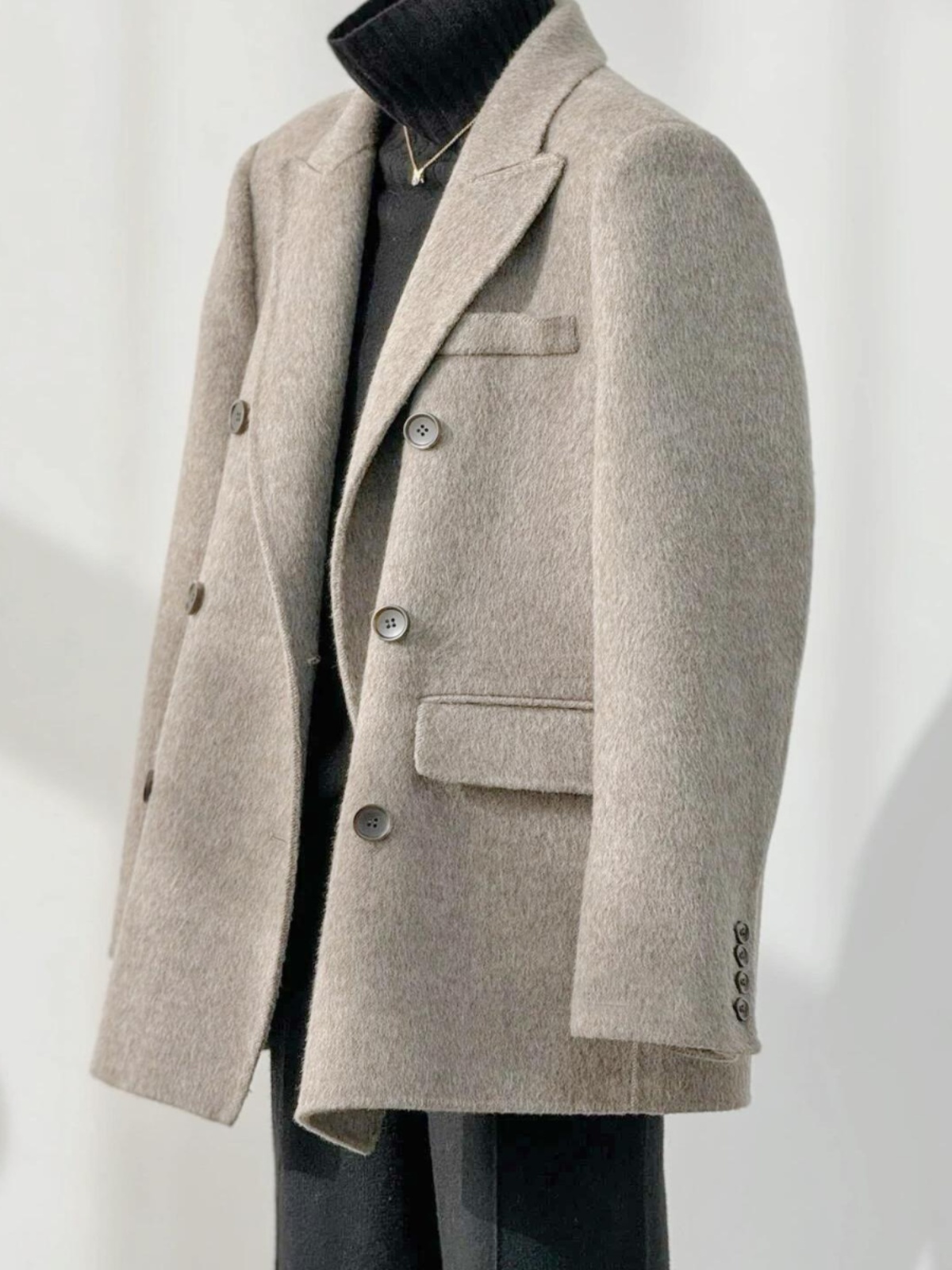 Petite Oatmeal Wool and Cashmere Overcoat for Women - High-End Feel, 2024 Autumn Winter Style, Elegant Outerwear Petite Oatmeal Wool and Cashmere Overcoat for Women - High-End Feel, 2024 Autumn Winter Style, Elegant Outerwear