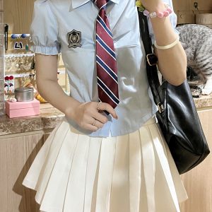 Petite Puff Sleeve JK Uniform Set with Waist-Defined Short Sleeve Shirt and Pudding Bear Design for Summer Women’s Fashion
