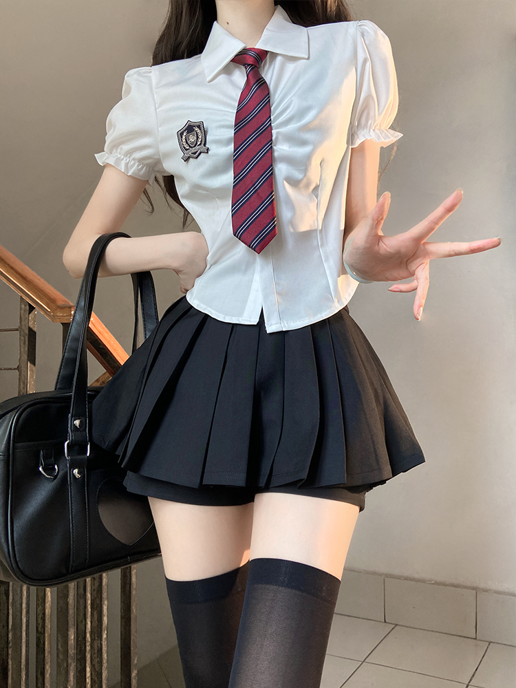 Petite Puff Sleeve JK Uniform Set with Waist-Defined Short Sleeve Shirt and Pudding Bear Design for Summer Women’s Fashion Petite Puff Sleeve JK Uniform Set with Waist-Defined Short Sleeve Shirt and Pudding Bear Design for Summer Women’s Fashion