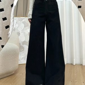 Petite Women's Black Wide-Leg Jeans, Loose Fit Flared Pants for Pear-Shaped Bodies, 2025 New Style, Trendy Casual Fashion