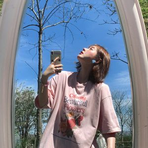 Pink Retro Floral Print Short Sleeve T-Shirt for Women - Summer Loose Fit Round Neck Top - Vintage 90s Style