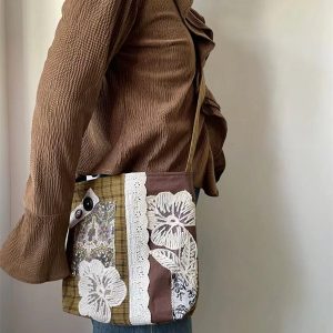 Plaid Bucket Bag with Lace Splicing - Versatile Shoulder & Crossbody Bag for Autumn and Winter Style