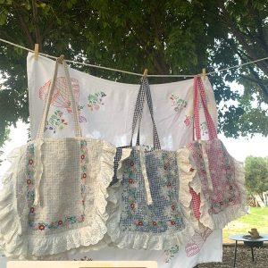 Plaid Lace Trim One-Shoulder Crossbody Bag - Women's Summer Canvas Bag with Floral Design, Vintage Style