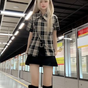 Plaid Short-Sleeve Shirt Jacket for Women - Irregular Button-Up, Slim Fit, American Style, 2025 Summer Fashion