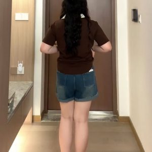 Plus Size American Retro Short Sleeve Polo Collar V-Neck Cropped T-Shirt for Women - Flattering Summer Top for Curvy Figures