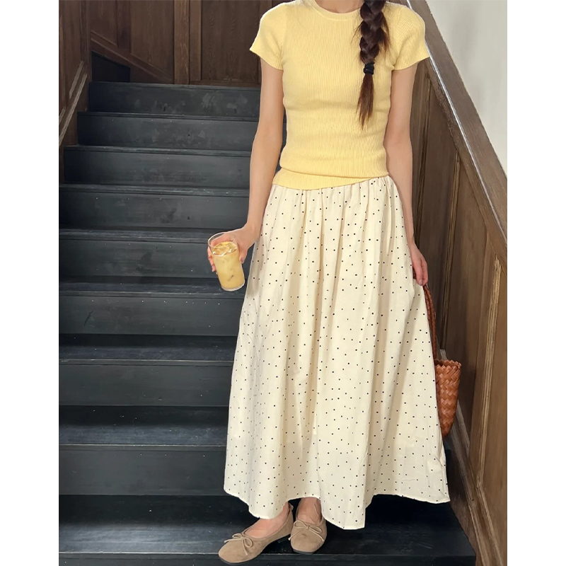 Plus Size Apricot Polka Dot A-Line Half Skirt for Curvy Women - Flattering High-Waisted Summer Style 2025