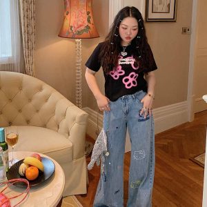 Plus Size Black Short-Sleeve T-Shirt for Women - 2025 Spring/Summer Shoulder-Detail Base Top, Casual Fashion Essential