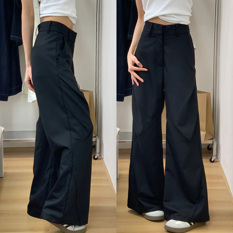 Plus Size Black Wide-Leg Trousers for Women - High-Waisted, Loose Fit, Casual Pleated Pants for Summer 2025