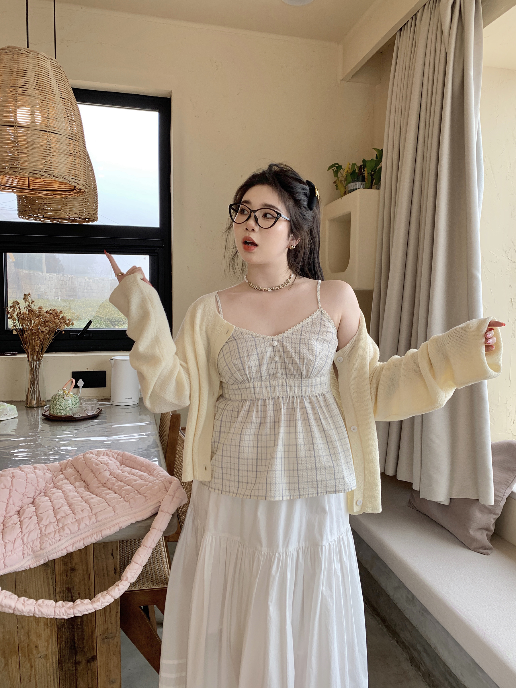 Plus Size Blue Plaid Bubble Cotton Camisole - Retro Korean Style Summer Top for Slightly Chubby Girls Plus Size Blue Plaid Bubble Cotton Camisole - Retro Korean Style Summer Top for Slightly Chubby Girls