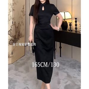 Plus Size Chinese-Style Retro Jacquard Dress for Women, Flattering Qipao Design, Summer Fashion for Curvy Figures