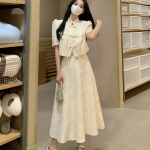 Plus-Size Chinese Style Short Sleeve Jacket for Women, Slimming High-Waisted Retro Half-Length Dress, Elegant National Wind Fashion