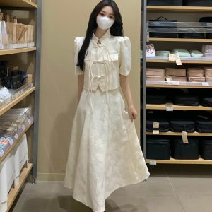 Plus-Size Chinese Style Short Sleeve Jacket for Women, Slimming High-Waisted Retro Half-Length Dress, Elegant National Wind Fashion