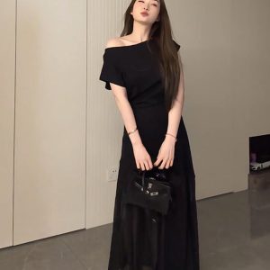 Plus-Size Flattering Off-Shoulder Summer Dress, Long Patchwork Little Black Dress for Women, Trendy and Fashionable Design