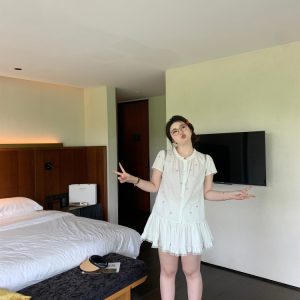 Plus Size Floral Embroidered Short Sleeve Shirt - Slightly Chubby Alice Summer Dream Top in Colorful Y2K Style