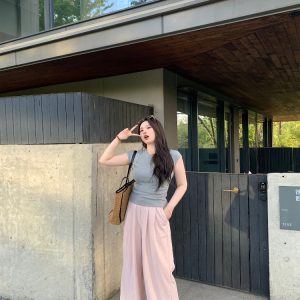 Plus-Size Flutter Sleeve Pleated Top for Curvy Figures - Easy to Wear, Flattering Short Sleeve Design, Perfect for Everyday Style