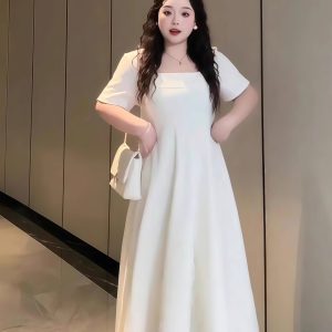 Plus-Size French Hepburn-Style Square-Neck Dress with Flattering A-Line Skirt for Summer, Perfect for Pear-Shaped Figures