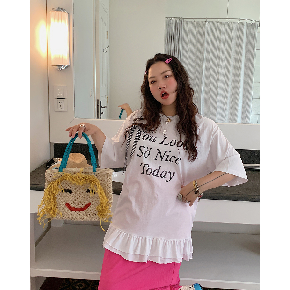 Plus Size Gold Lace Trim Letter T-Shirt for Women - Short Sleeve Summer 2025 Slimming Top, Great for Covering Belly