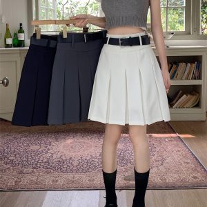 Plus Size Gray College-Style Pleated Skirt for Women, High-Waisted A-Line Short Skirt, Trendy Casual Fashion