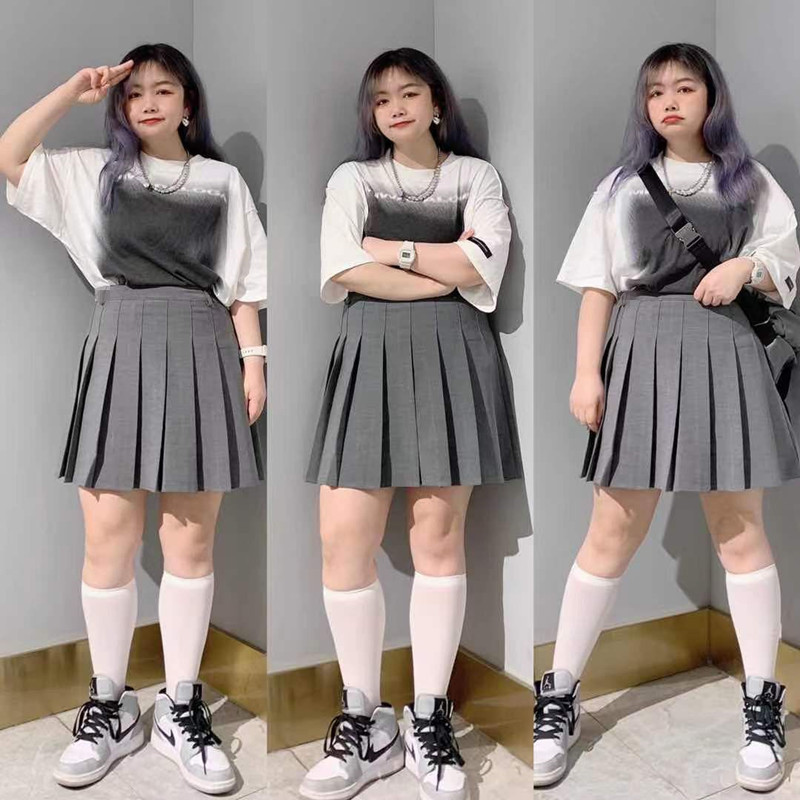 Plus Size Gray High-Waisted A-Line Pleated Skirt for Women - Slimming Short Solid Color Design with Sophisticated Style